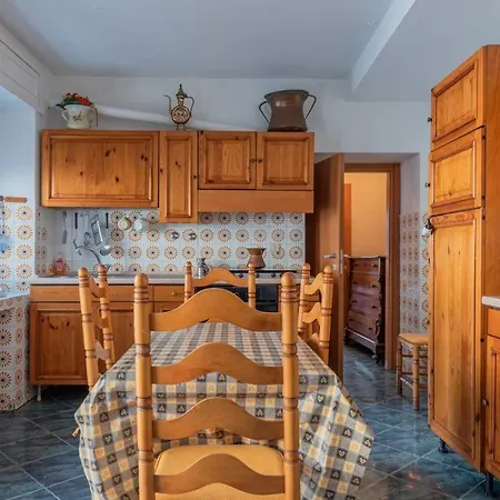 Villetta Indipendente Con Panorama Da Mozzafiato *